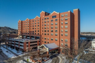 The Downtown Plaza in Red Wing, MN - Building Photo