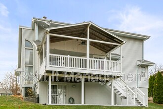 9709 S 20th St in Bellevue, NE - Building Photo - Building Photo