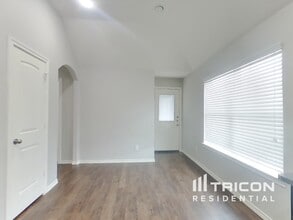 1423 Evermore Manor Ln in Houston, TX - Building Photo - Building Photo