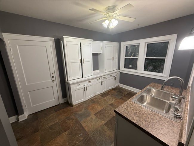 2644 N 46th St in Milwaukee, WI - Building Photo - Building Photo