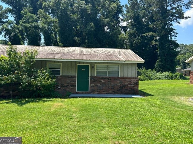 property at 130 Candler Ct