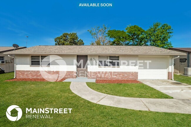 8935 Cairo Ln