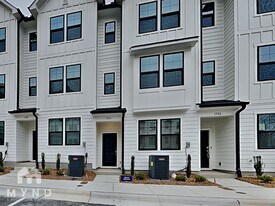 1506 Crescent Townes Wy in Raleigh, NC - Building Photo