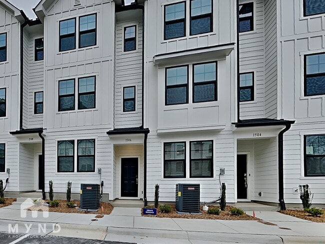 property at 1506 Crescent Townes Wy