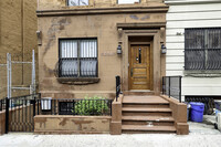 563 W 161st St in New York, NY - Foto de edificio - Building Photo