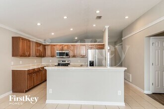 5825 100th Ave E in Parrish, FL - Foto de edificio - Building Photo