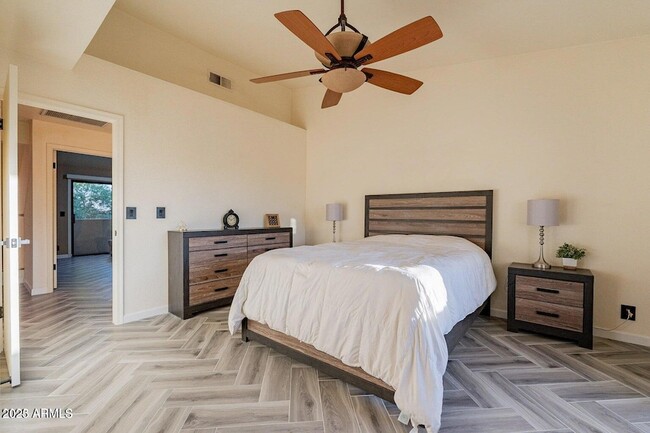 property at 1222 W Baseline Rd