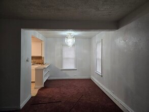 16037 Halsted St in Harvey, IL - Building Photo - Building Photo