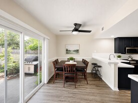 28343 Seco Canyon Rd in Santa Clarita, CA - Building Photo