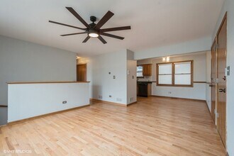 7411 N Claremont Ave in Chicago, IL - Building Photo - Building Photo