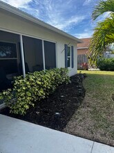 23 Highland Dr SW in Vero Beach, FL - Building Photo - Building Photo
