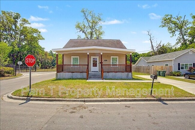 property at 701 Atlanta St