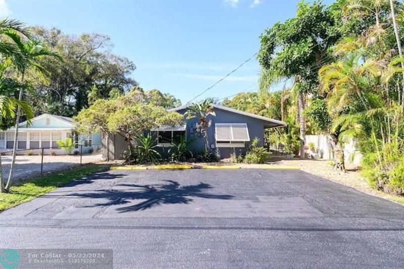 2323 SW 18th Ave-Unit -1 in Fort Lauderdale, FL - Building Photo