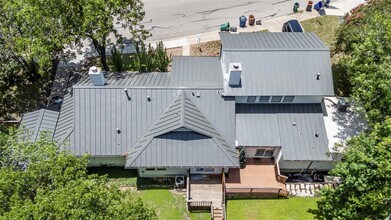 2814 Windsor Rd in Austin, TX - Building Photo - Building Photo