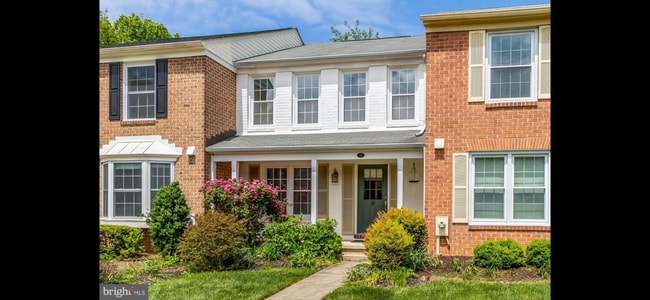 property at 10 Donagh Ct
