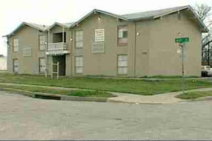 Ann Avenue Apartments in Dallas, TX - Foto de edificio - Building Photo