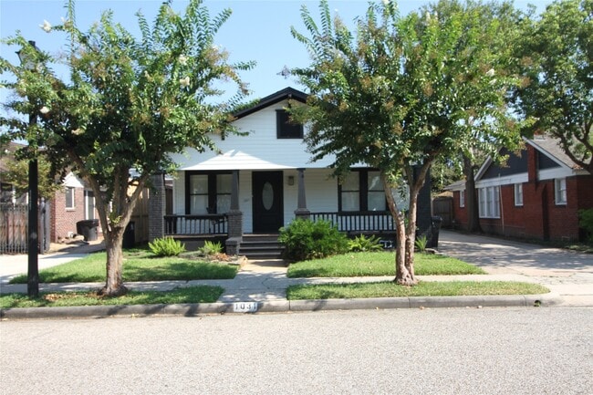 property at 1031 Fugate St