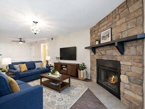 1871 S Pitkin Cir in Aurora, CO - Building Photo - Building Photo