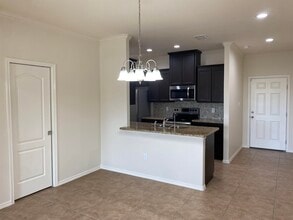 139 Niagara Dr. in Laredo, TX - Building Photo - Building Photo