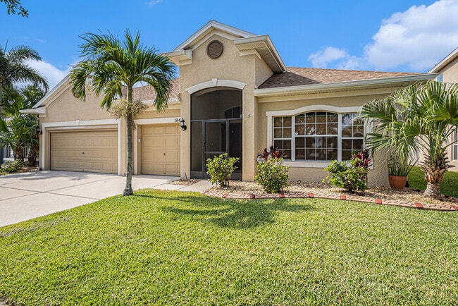 1843 Mira Lago Cir in Ruskin, FL - Building Photo - Building Photo