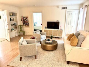 4538 Roland Ave in Dallas, TX - Building Photo - Building Photo
