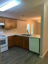 415 Valley Dr in Russellville, AR - Building Photo - Building Photo