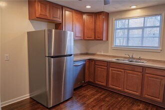681 Whitney Road West in Fairport, NY - Building Photo - Building Photo