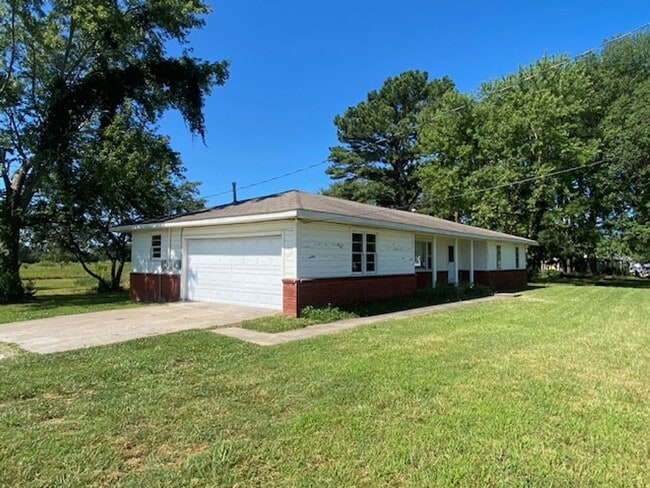 908 E Pridemore Dr in Lincoln, AR - Building Photo - Building Photo