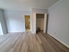 145 Highland Ave, Unit 1 Middle in Somerville, MA - Building Photo - Building Photo