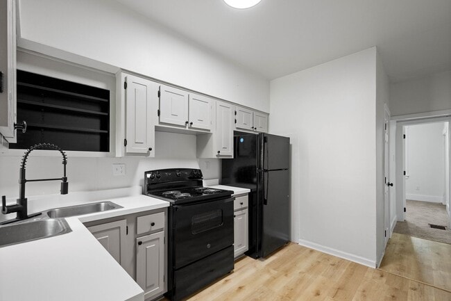 property at 170 Ormsby Ave