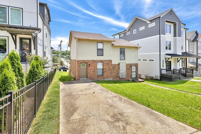 3319 Felicia St in Nashville, TN - Foto de edificio - Building Photo