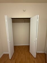 150 N Dearborn St, Unit 107 in Chicago, IL - Building Photo - Building Photo