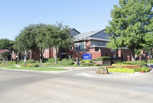 Camden Centreport in Fort Worth, TX - Building Photo