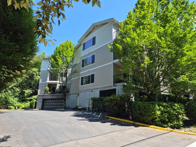 property at 15000 Juanita Dr NE