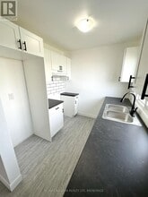 71 Hagey Ave in Fort Erie, ON - Building Photo - Building Photo