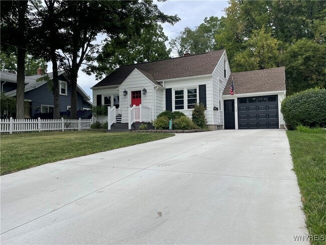 property at 522 South St