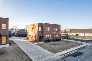 1240-1242 S Delaware Ave in Tulsa, OK - Building Photo