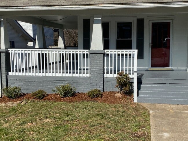 435 W Young High Pike in Knoxville, TN - Building Photo - Building Photo