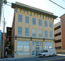 324 Salem Ave SW in Roanoke, VA - Building Photo