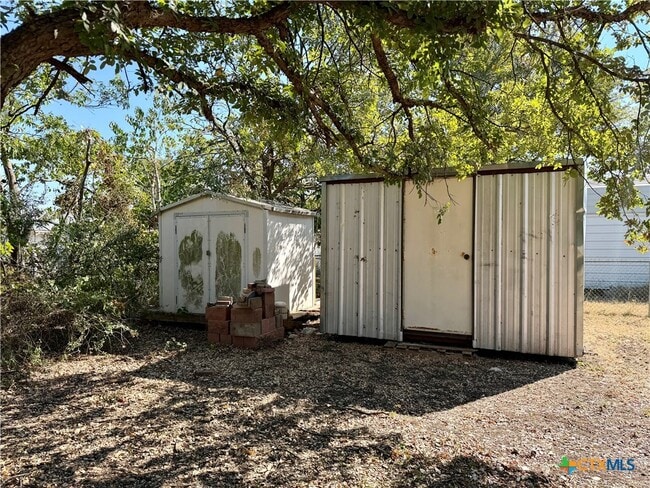 1414 Mohican Trail
