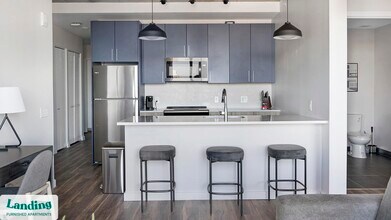 2010 West End Ave in Nashville, TN - Building Photo - Building Photo