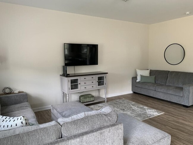 239 Louise Ln in Elliston, VA - Building Photo - Building Photo