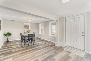 28 W Main St in Fairfield, PA - Building Photo