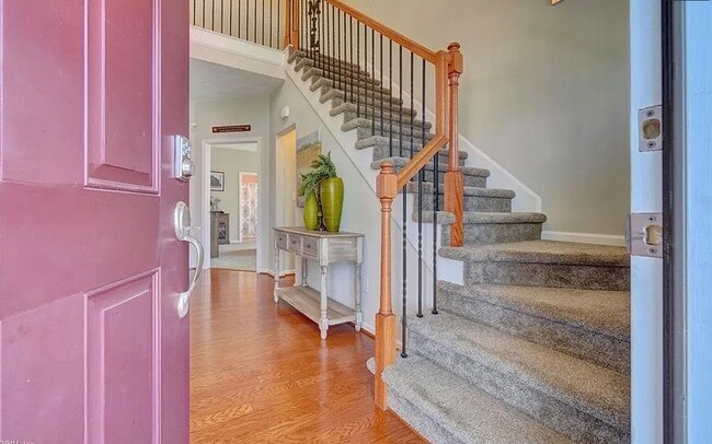 property at 561 Graphite Trl