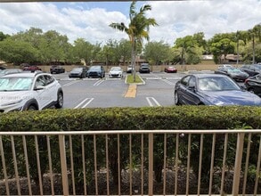 13120 SW 92nd Ave in Miami, FL - Building Photo - Building Photo