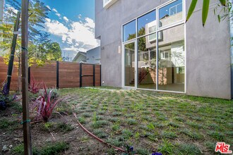 4143 Madison Ave in Culver City, CA - Building Photo - Building Photo