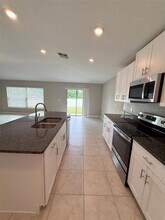 12903 Wildflower Meadow Dr in Riverview, FL - Building Photo - Building Photo