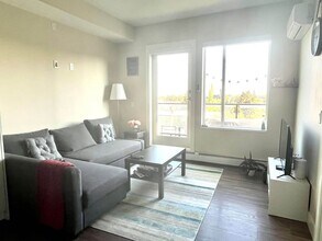 1521-1526 26 Ave SW in Calgary, AB - Building Photo - Building Photo