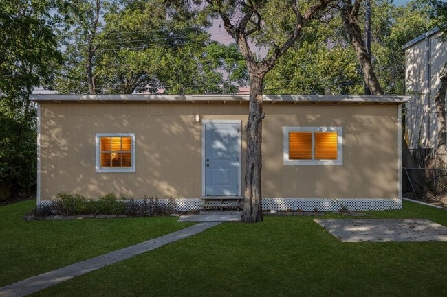 118 Frederick St in Austin, TX - Building Photo - Building Photo