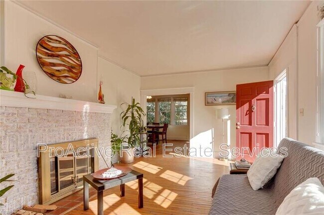 1146 Rockbridge Ave in Norfolk, VA - Building Photo - Building Photo